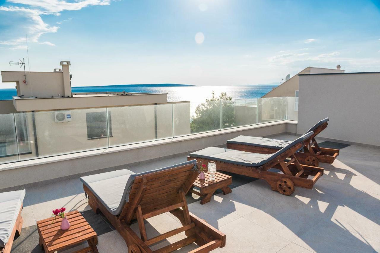 Luxury Penthouse Lägenhet Mandre Exteriör bild
